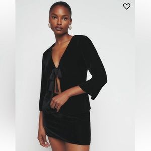 Reformation Cairns velvet skirt